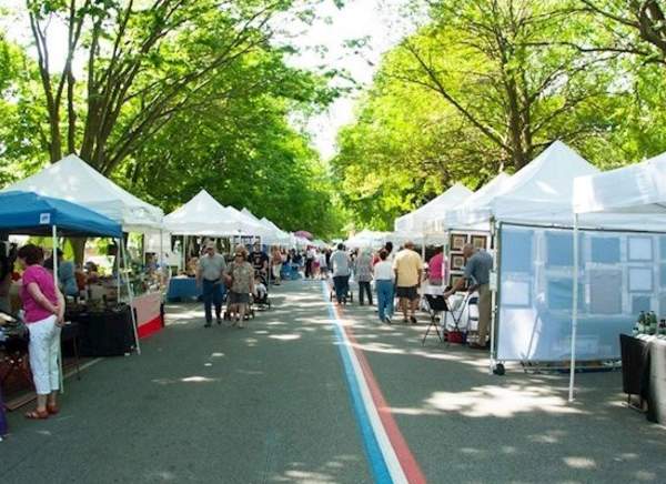 Gaspee Days Arts & Crafts Festival
