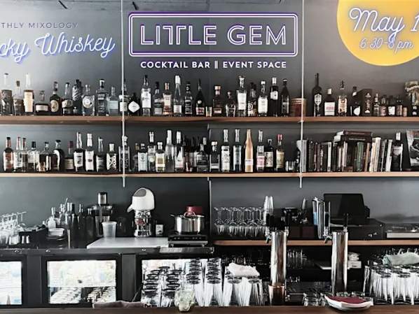 Ode to Kentucky Whiskey & American Cocktails | Mixology Class