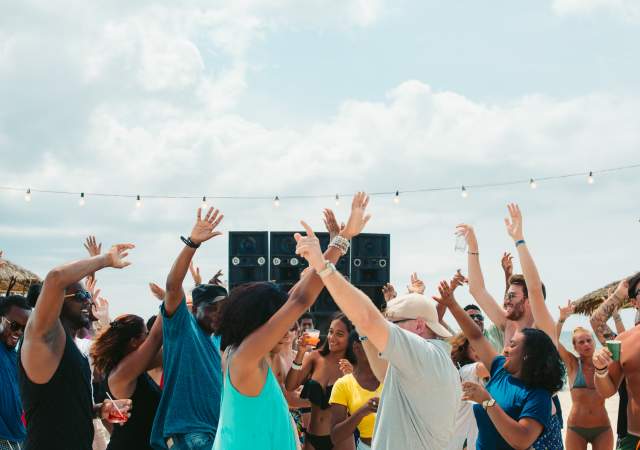 Things to Do in Jamaica This Summer
