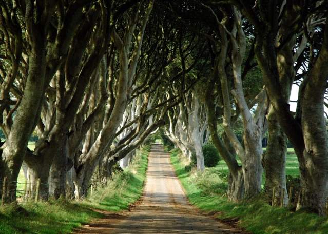 Brit Movie Tours – TV & Film Location Tours