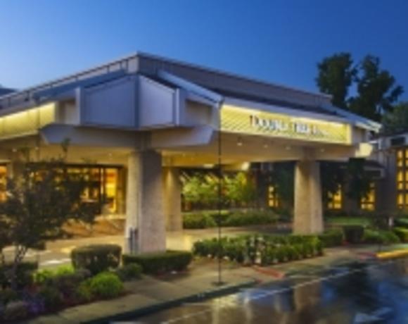DoubleTree by Hilton