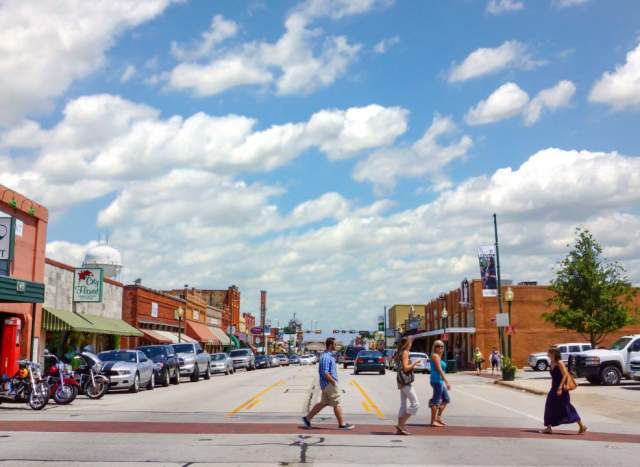 Grapevine Historical Walking Tour