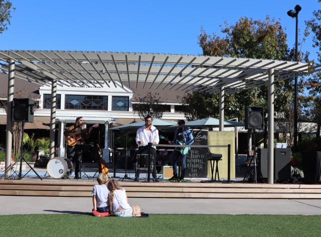 Live Music at Central Park