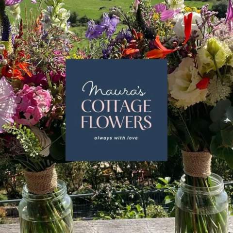 Flower Arranging with Maura's Cottage Flowers