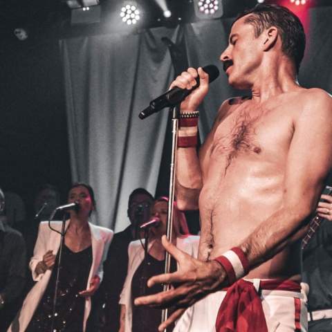 Qween & The Dublin Gospel Choir