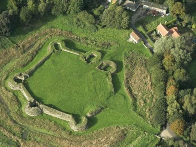 Bolingbroke Castle
