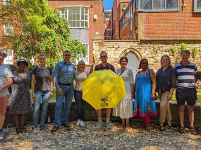 Historic Pubs Walking Tour
