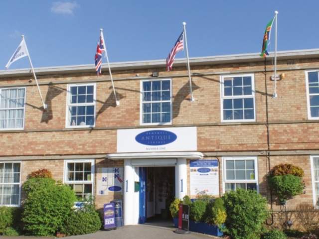 Hemswell Antique Centres