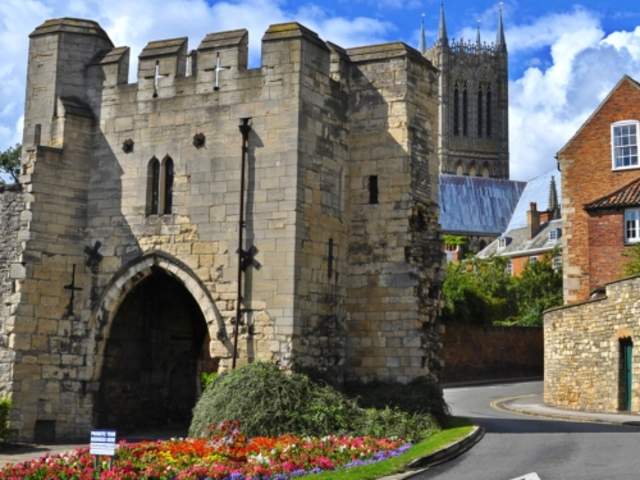 Pottergate Arch