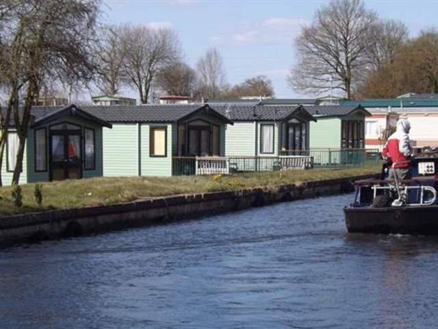 Oakland Holiday Park