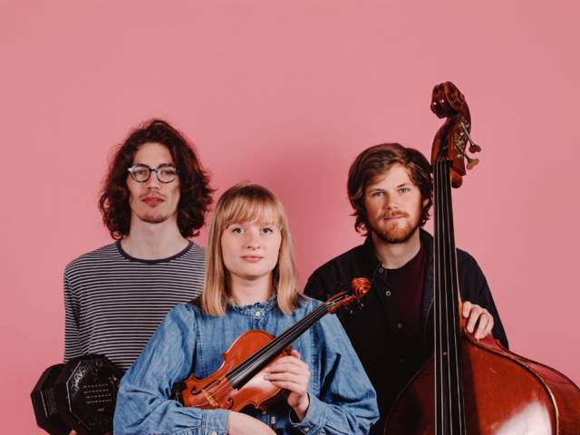 Folk at the New Room: Grace Smith Trio at John Wesley's New Room