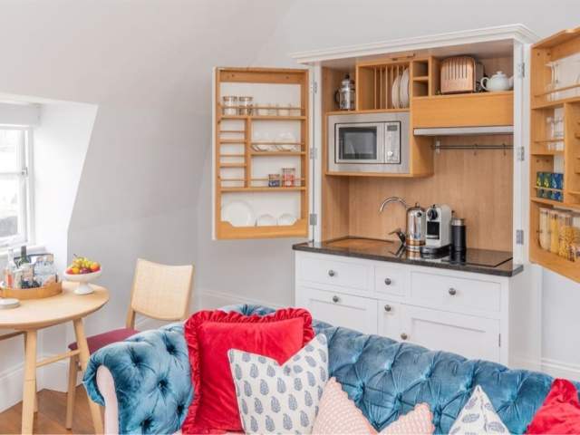 Berkeley Suites