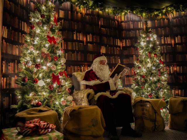 Meet Santa at Noah's Ark Zoo Farm