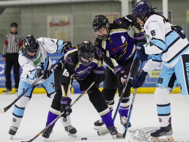 Bristol Huskies Vs Streatham Storm at Planet Ice