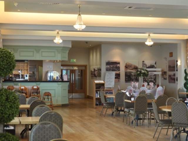 Tiffany’s Restaurant