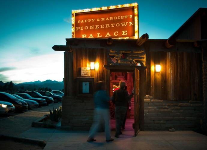 pappy harriet s pioneertown palace