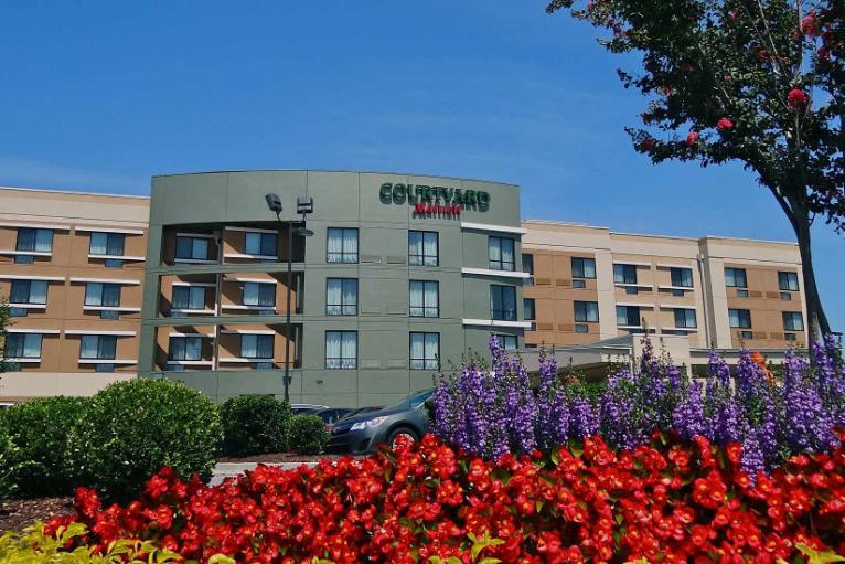 Courtyard By Marriott