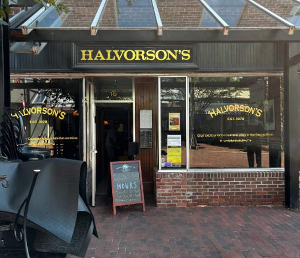 Halvorsons Upstreet Cafe