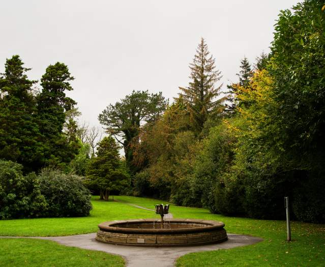 Sir Thomas and Lady Dixon Park