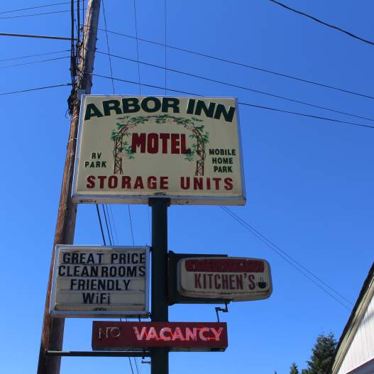 Arbor Inn Motel Oakridge & RV Park