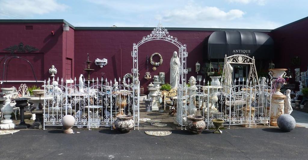 Antique_Revival_Exterior
