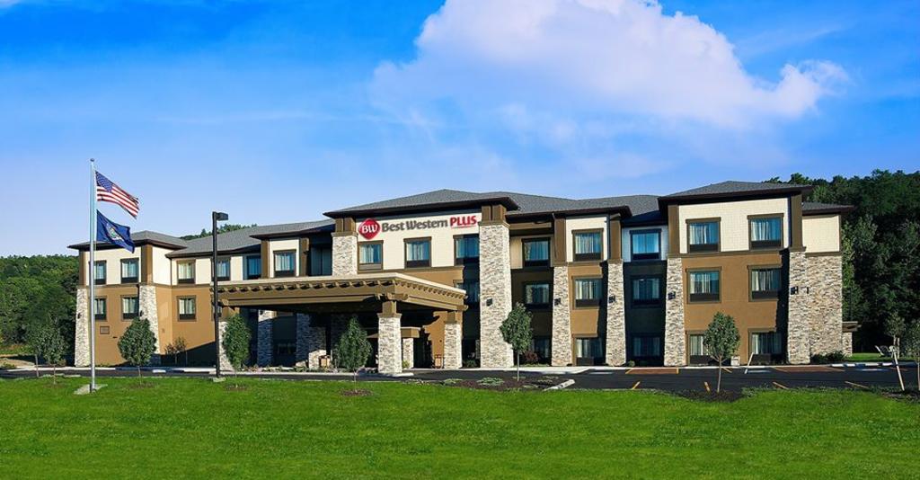 Hammondsport_Hotel_Best_Western_Building