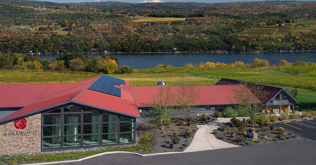 Lakewood Vineyards - Building Exterior