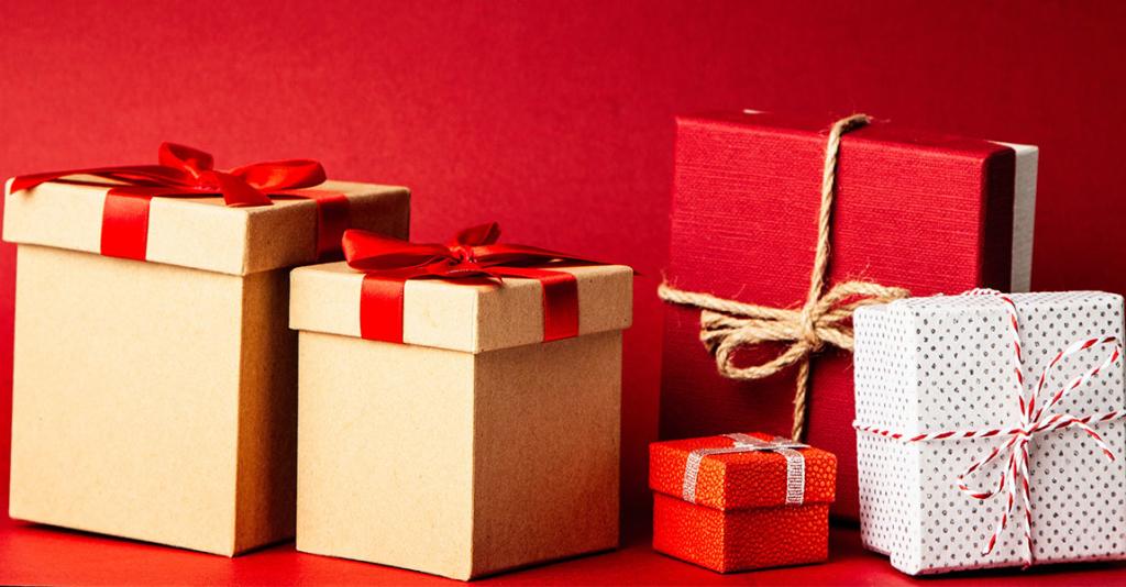 Seneca Santa - Stock Presents