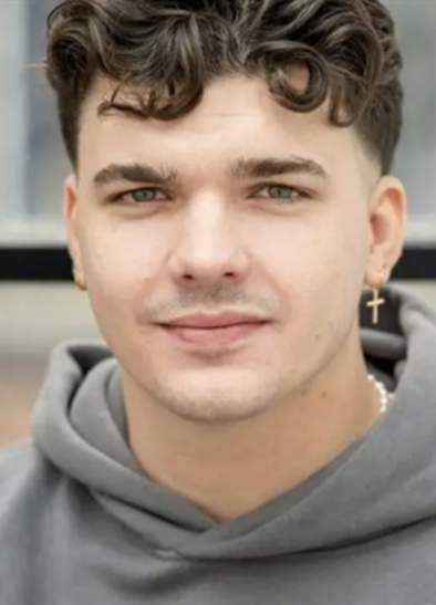 An Evening with Traitors star, Harry Clark