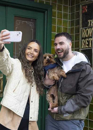 Walkies in Weatherfield