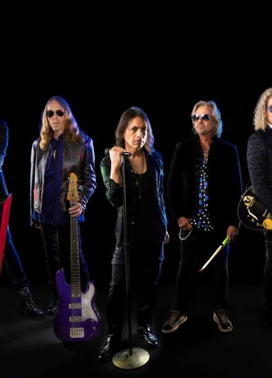 FOREIGNER at AO Arena