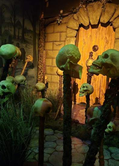 The  Crystal Maze LIVE Experience introduces new game in time for Halloween