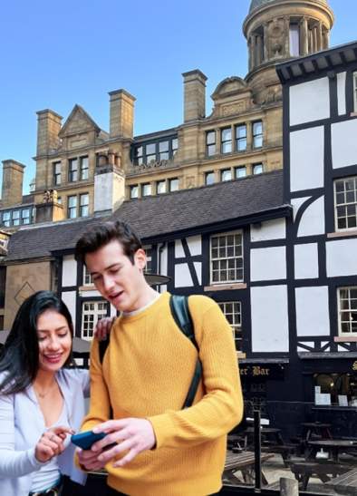 City Walking Tour & Interactive Treasure Hunt