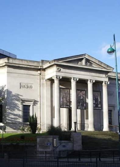 Stockport War Memorial Art Gallery