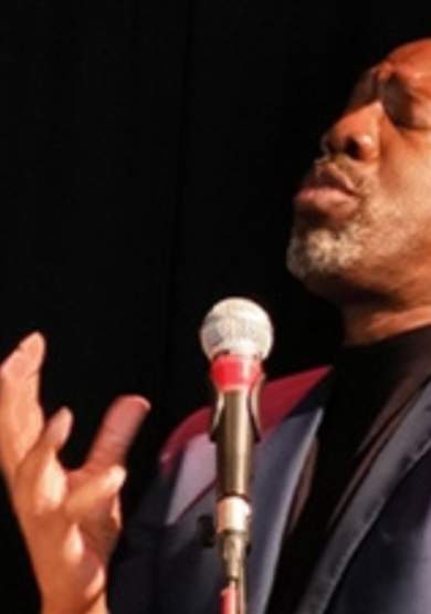 Poetry Reading Series: Roy Macfarlane in conversation with Helen Mort