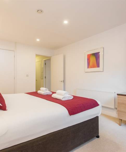 PREMIER SUITES Bristol Cabot Circus