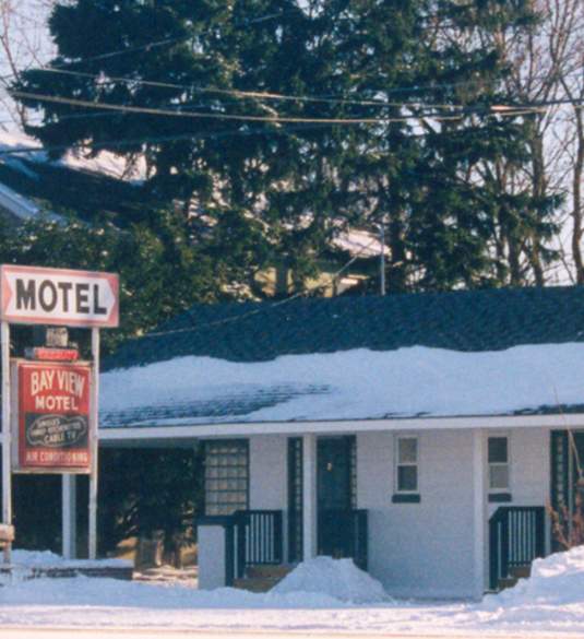 Bay View Motel