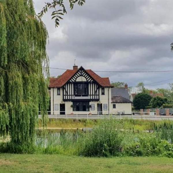 The Queen's Head - West Bergholt