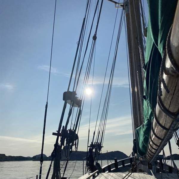 Kystkultur-seilaser med Kaperhistorie med Skonnerten AIDA