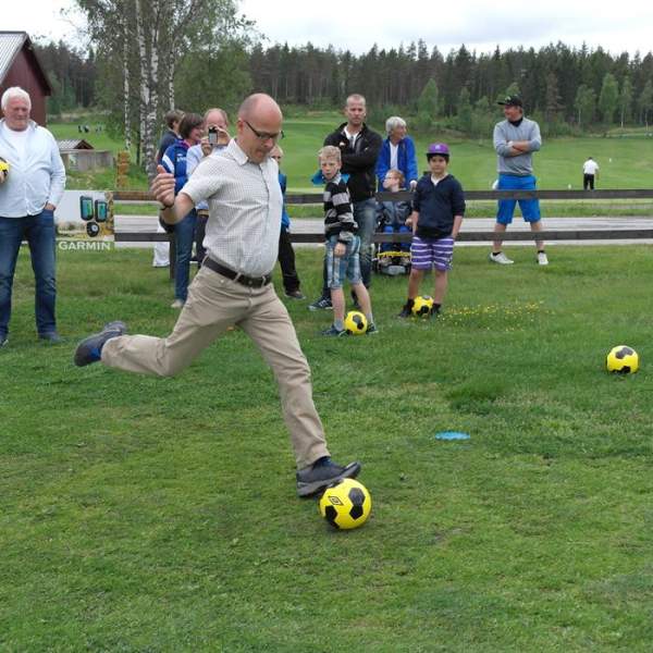 Fotballgolf, Mørk Golf