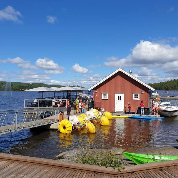 Båtcafeen - Åpningshelg og DJ Leo under Turist i egen region