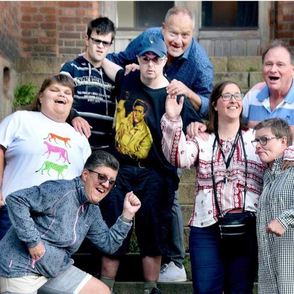 Spilloppgjengen og gjesteartister