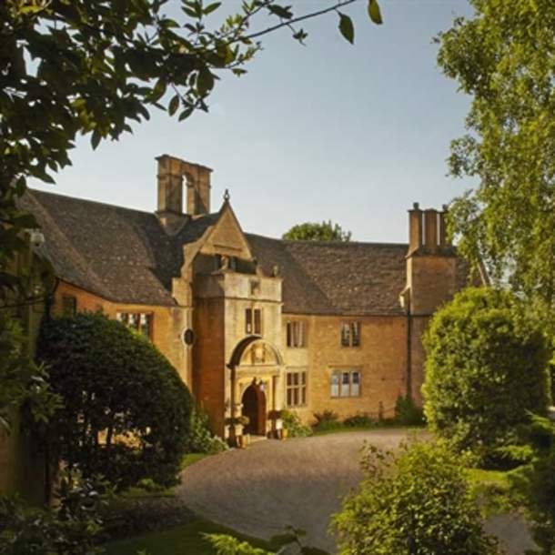 Foxhill Manor