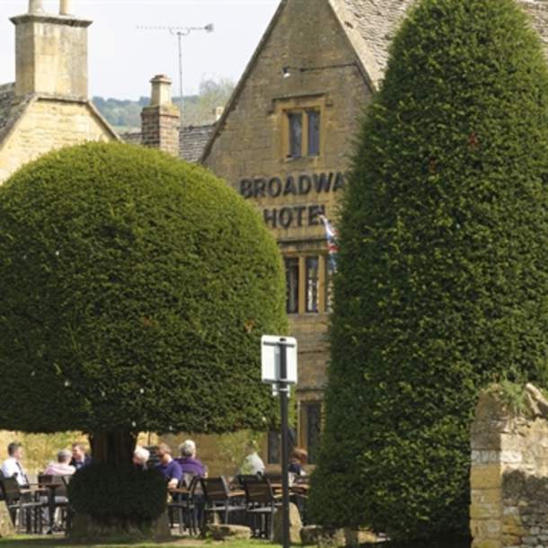 The Broadway Hotel