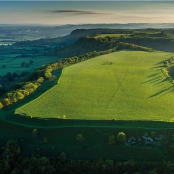 Uley Long Barrow (Hetty Pegler's Tump)