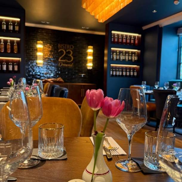 Bistro-23