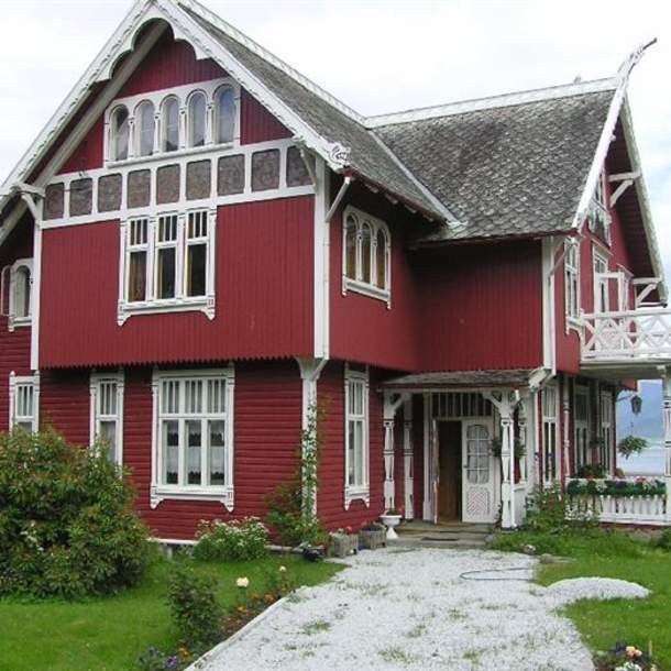 Balestrand Art Village
