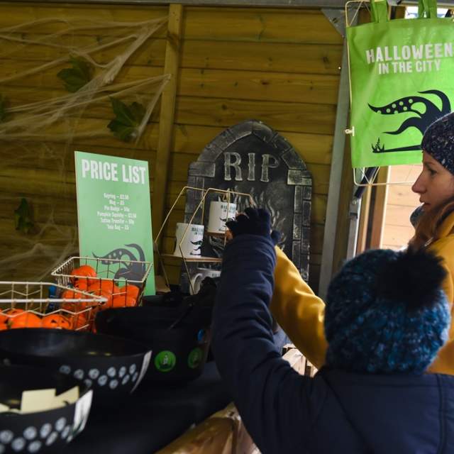 Halloween Market