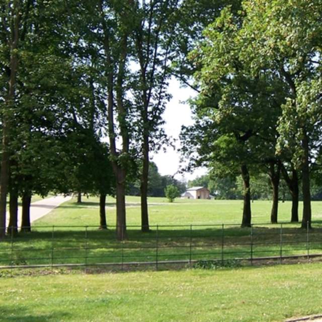 Wythenshawe Park