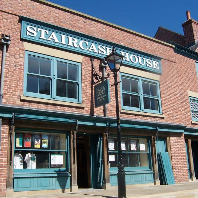 Staircase House